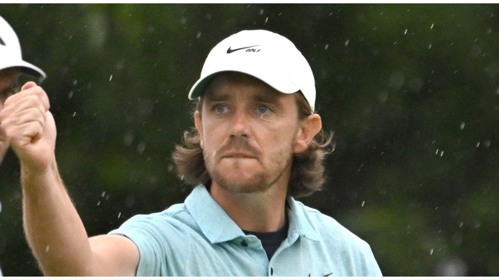 Tommy Fleetwood's caddie to golf journalist: 